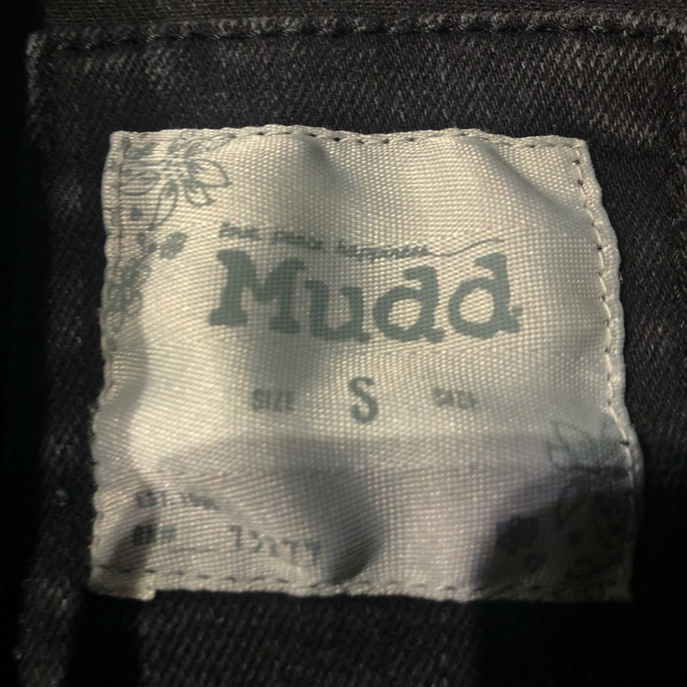 Black disstresd jacket
